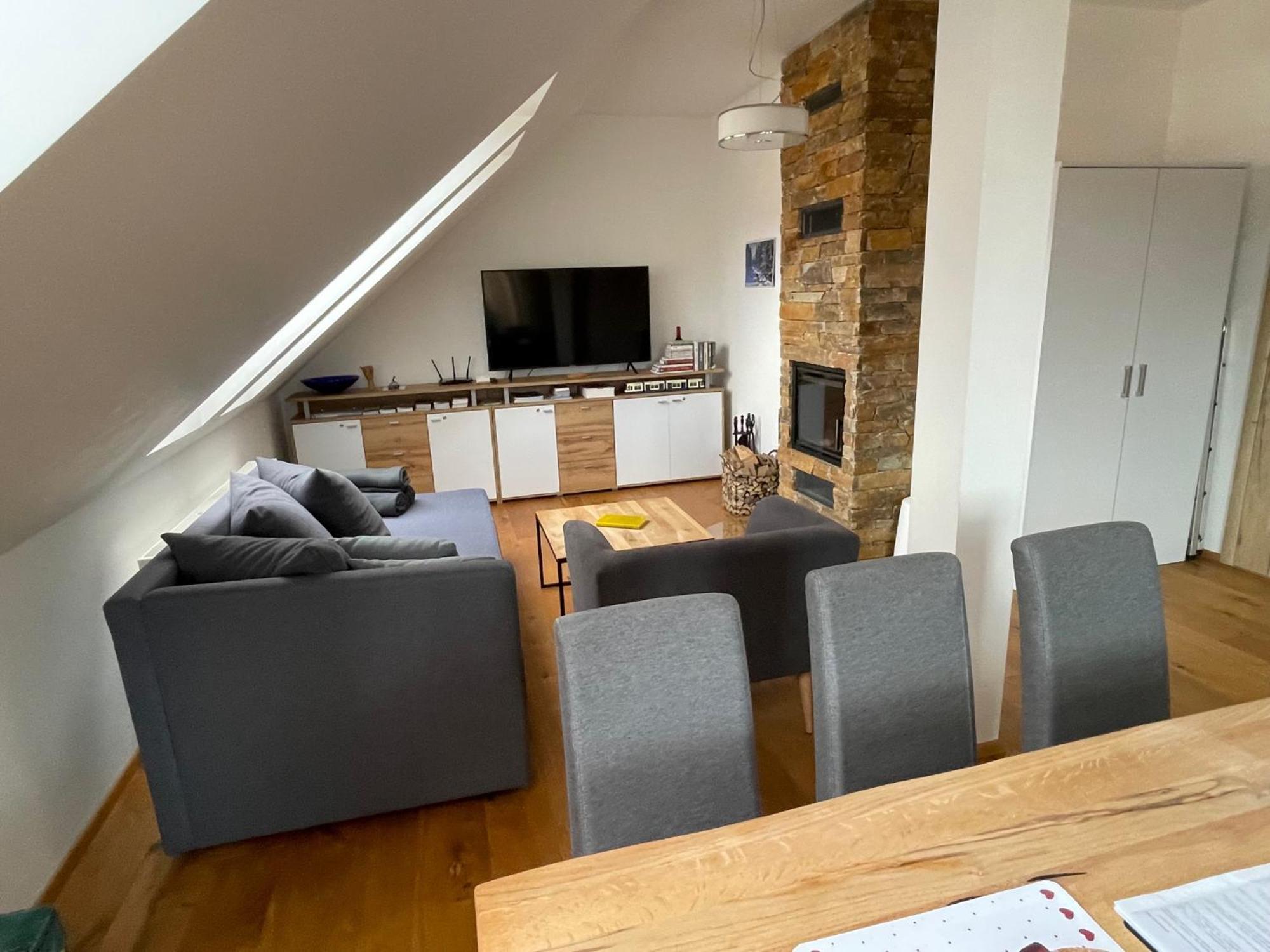 Apartman “U Nas V Podkrovi“ V Rezidenci Klostermann, Zelezna Ruda 24 מראה חיצוני תמונה